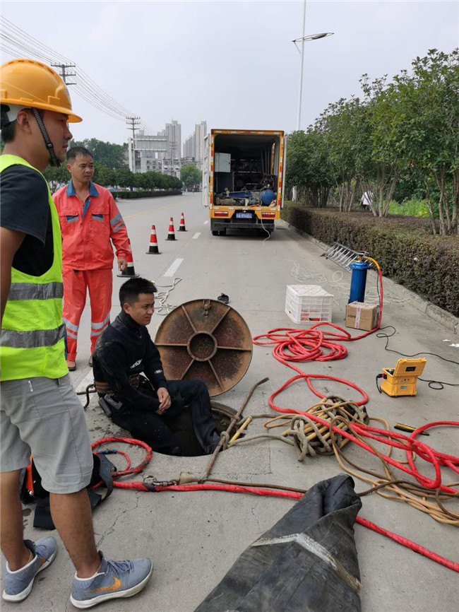 龙湖翻衬法管道修复技术主要工序